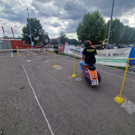 35j-gymkhana10