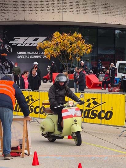 14AVR-Action3